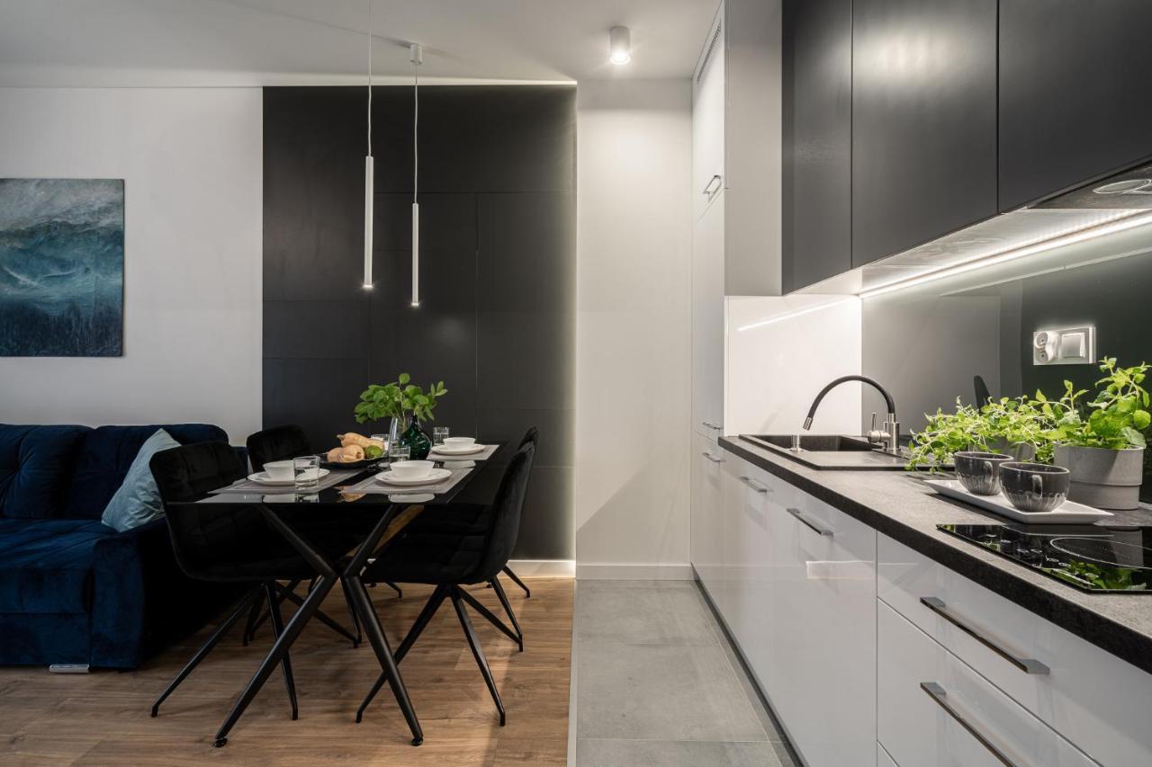 Absyntapart - Bulwar Staromiejski Wroclaw Bagian luar foto