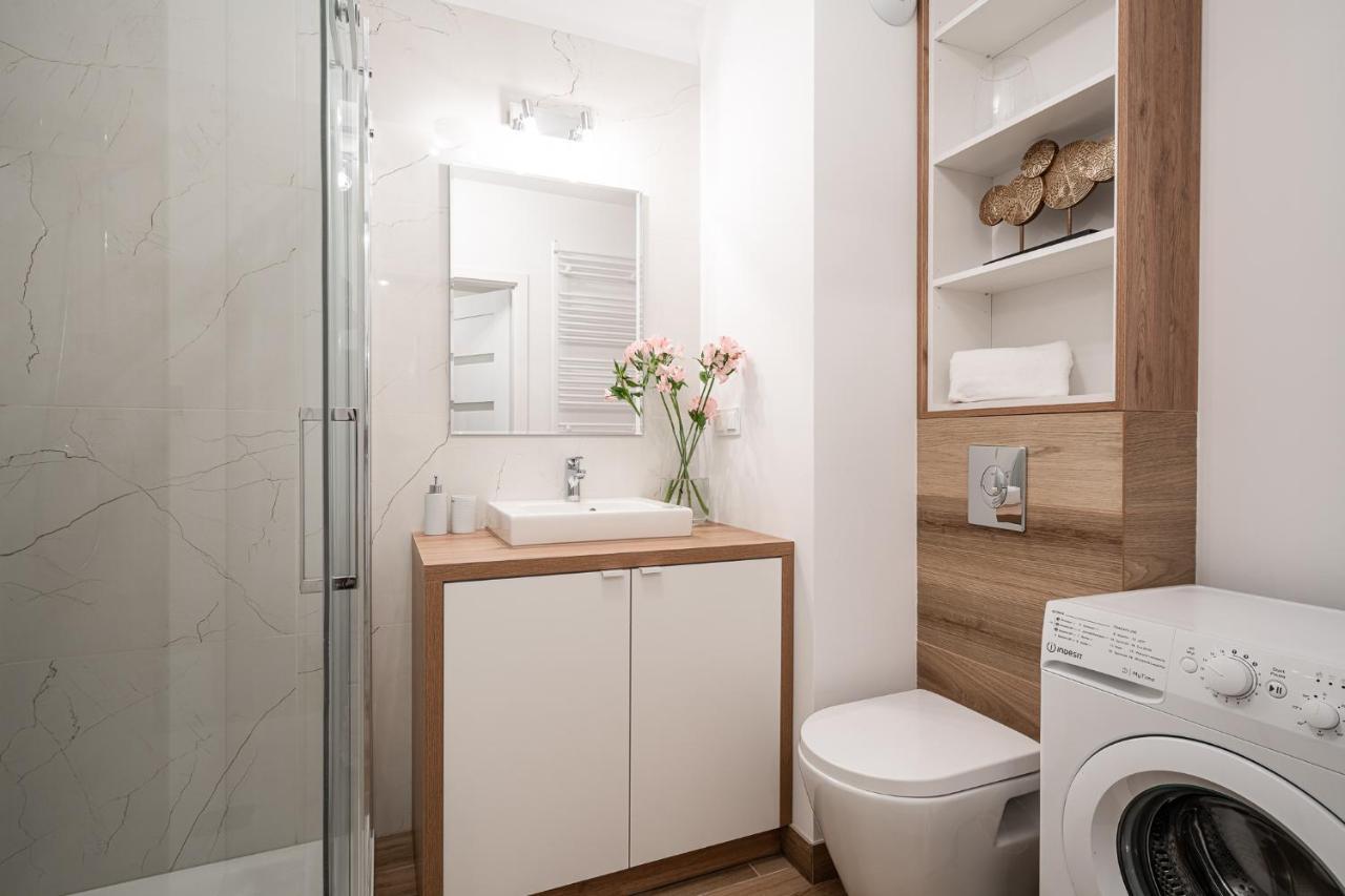 Absyntapart - Bulwar Staromiejski Wroclaw Bagian luar foto