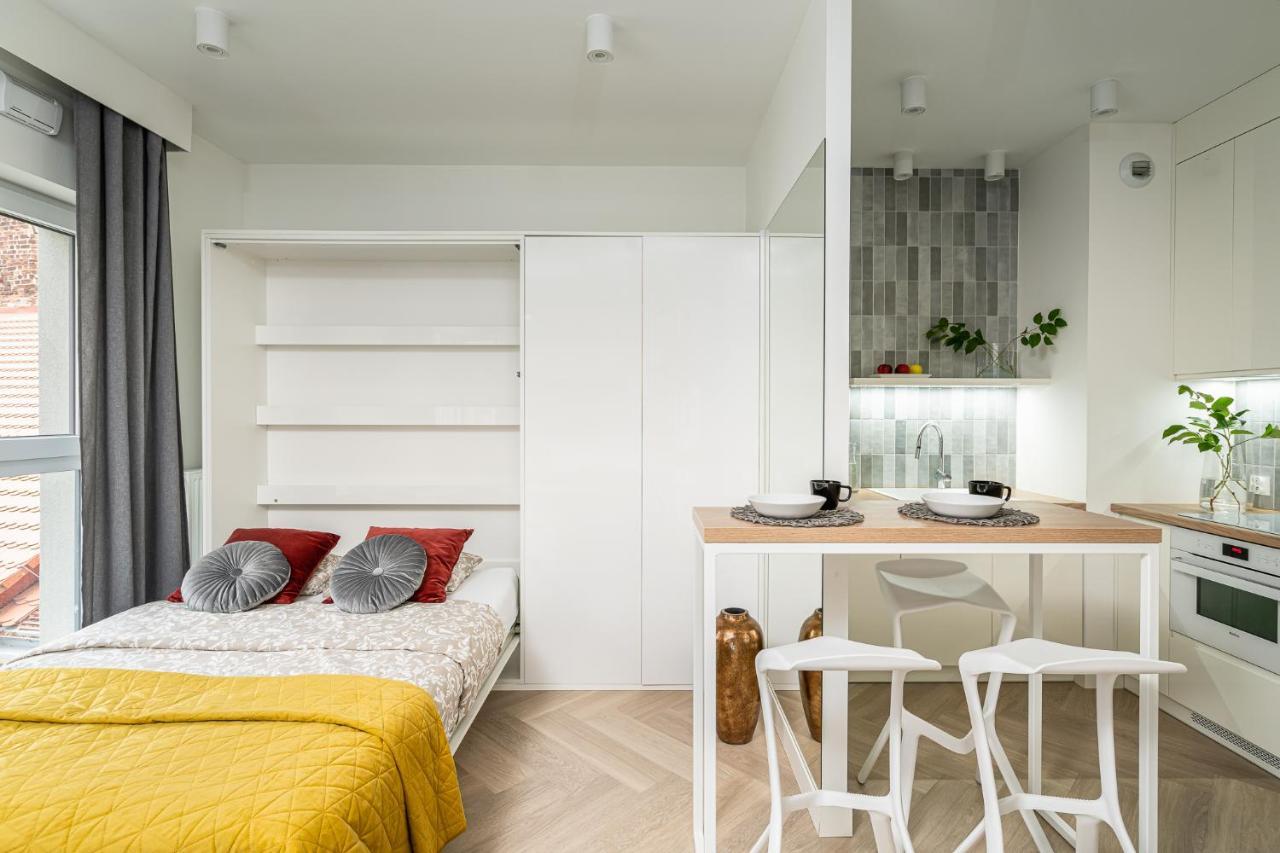 Absyntapart - Bulwar Staromiejski Wroclaw Bagian luar foto