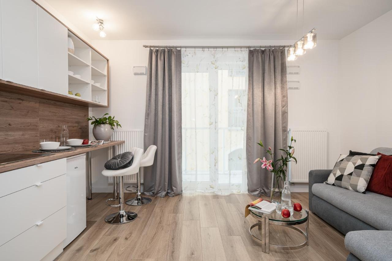 Absyntapart - Bulwar Staromiejski Wroclaw Bagian luar foto