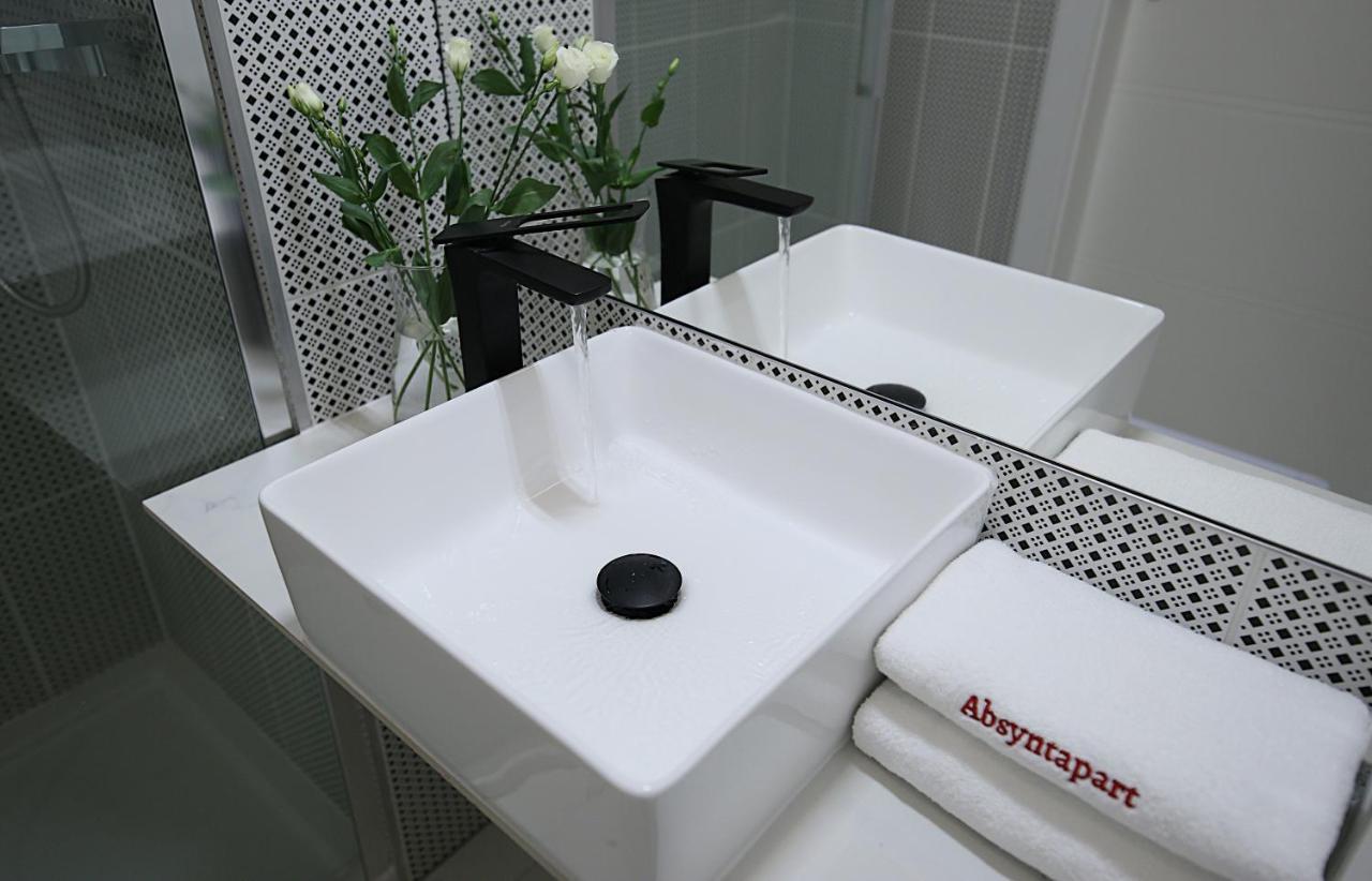 Absyntapart - Bulwar Staromiejski Wroclaw Bagian luar foto