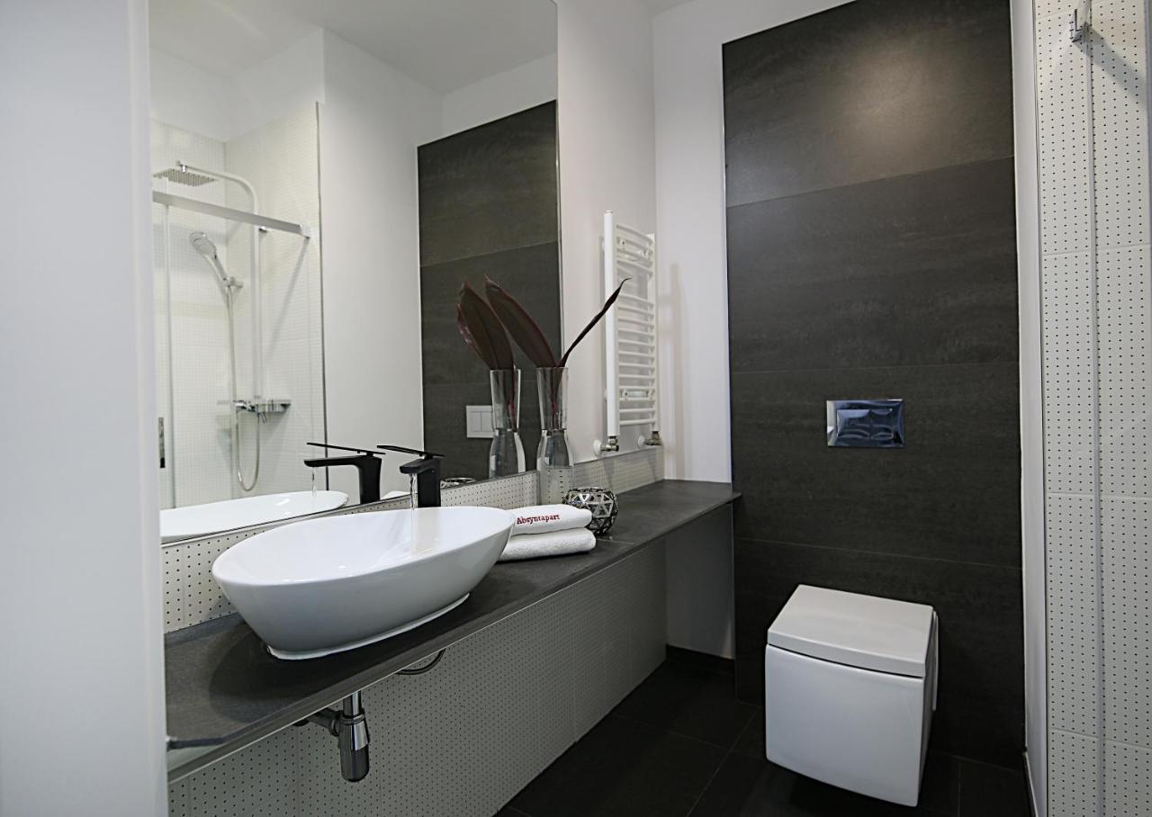 Absyntapart - Bulwar Staromiejski Wroclaw Bagian luar foto